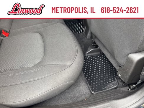 Used 2022 Jeep Renegade Sport image 10