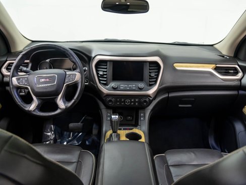 Used 2017 GMC Acadia Denali w/ Technology Package image 10