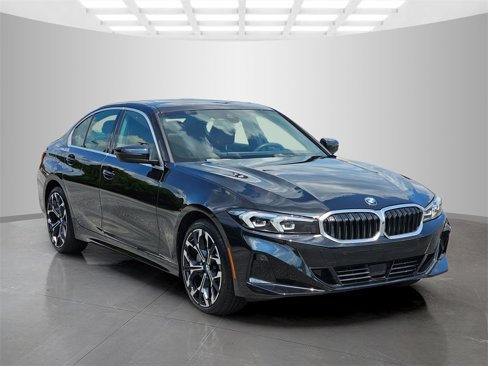 Certified 2025 BMW 330i xDrive Sedan image 8