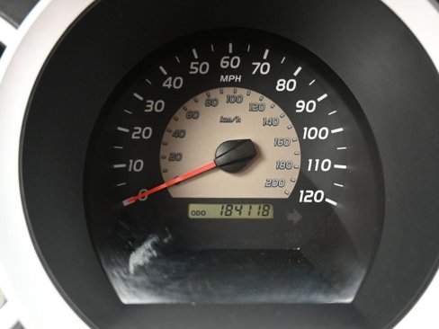 Used 2011 Toyota Tacoma 2WD Access Cab image 14