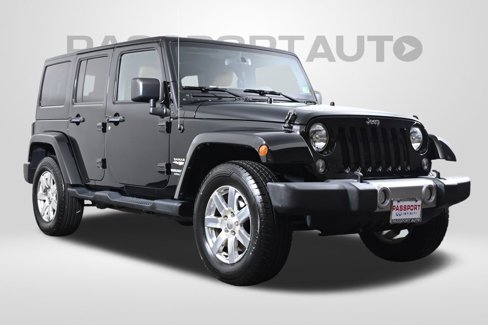 Used 2015 Jeep Wrangler Unlimited Sahara w/ Dual Top Group image 3