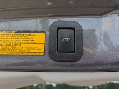 Used 2014 Toyota Venza LE image 33