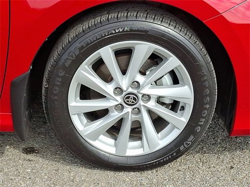 Used 2023 Toyota Camry LE image 8