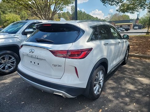 Certified 2022 INFINITI QX50 Luxe image 4