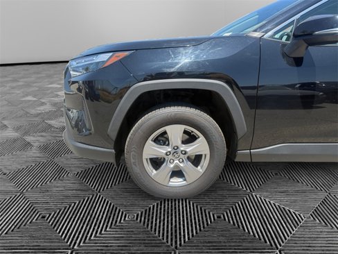 Used 2023 Toyota RAV4 XLE w/ Convenience Package image 35
