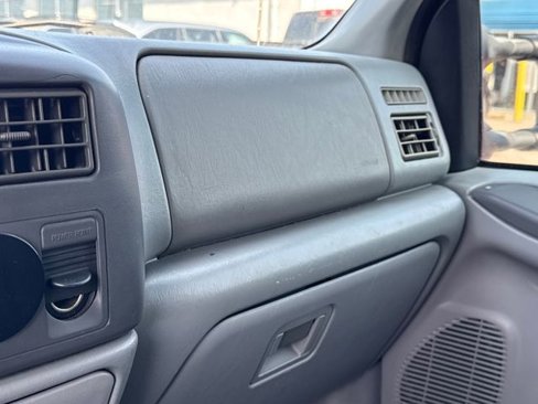 Used 2004 Ford F250 XL image 24