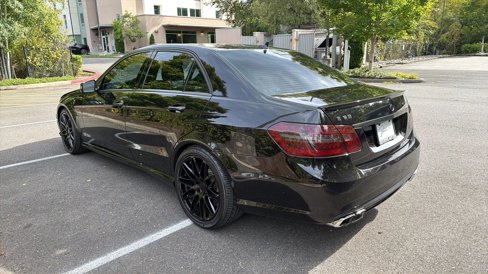 Used 2010 Mercedes-Benz E 63 AMG Sedan image 5