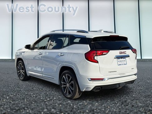 Used 2019 GMC Terrain Denali w/ Advanced Safety Package image 7