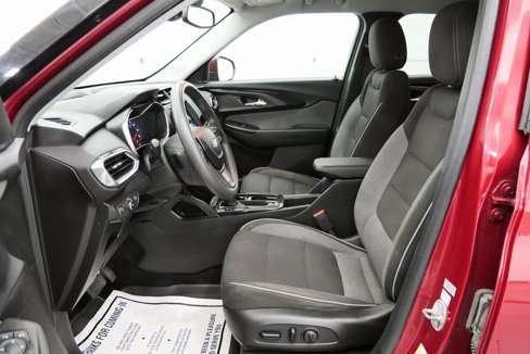 Used 2021 Chevrolet TrailBlazer LT image 11