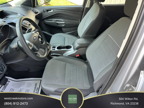 Used 2015 Ford Escape SE image 8