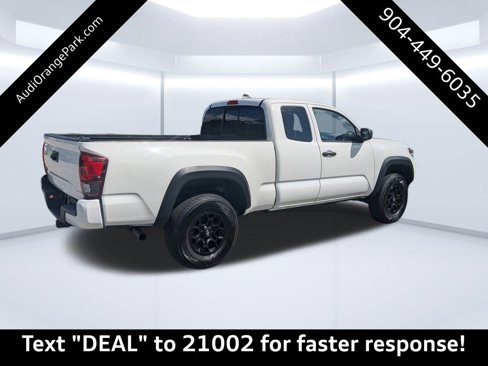 Used 2022 Toyota Tacoma SR w/ SX Package image 3