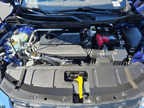 Used 2023 Nissan Rogue SV image 18