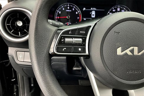Used 2024 Kia Forte LXS image 18