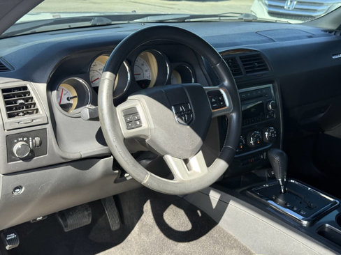 Used 2012 Dodge Challenger SXT image 20
