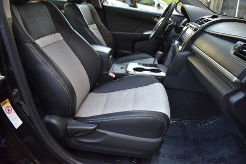 Used 2013 Toyota Camry SE image 36
