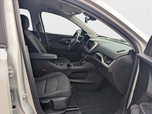 Used 2022 GMC Terrain SLE w/ Driver Convenience Package image 19
