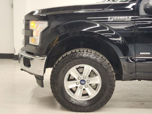 Used 2017 Ford F150 XLT image 26