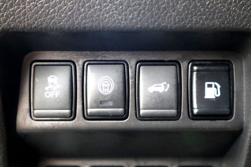 Used 2018 Nissan Rogue SL image 66