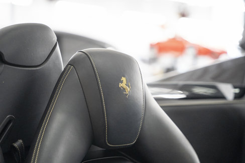 Used 2018 Ferrari 488 Spider image 29