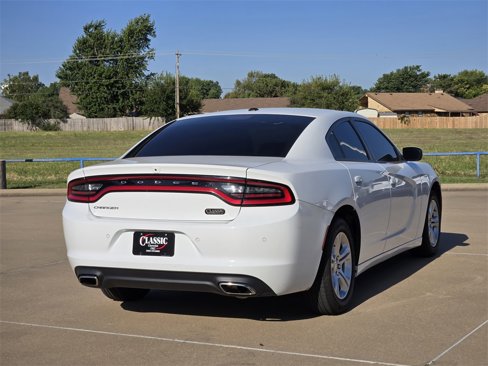 Used 2021 Dodge Charger SXT w/ Leather Interior Group image 7