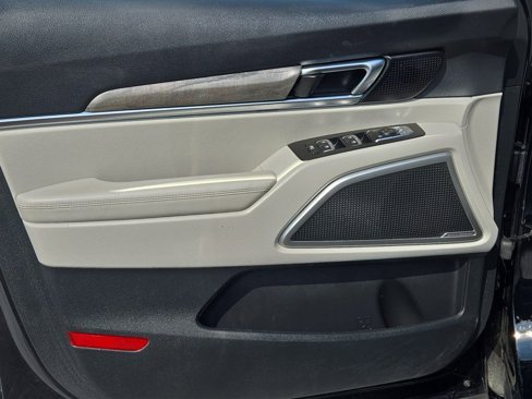Used 2020 Kia Telluride EX image 13