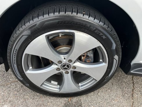 Used 2019 Mercedes-Benz GLE 400 4MATIC image 15