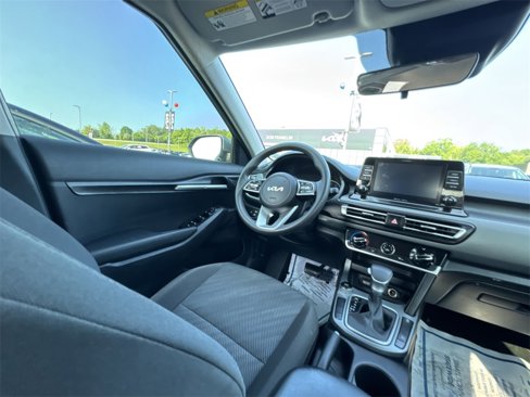 Used 2022 Kia Seltos LX image 15