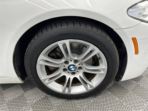 Used 2013 BMW 528i Sedan image 13