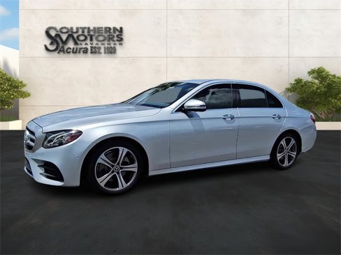 Used 2019 Mercedes-Benz E 300 image 17