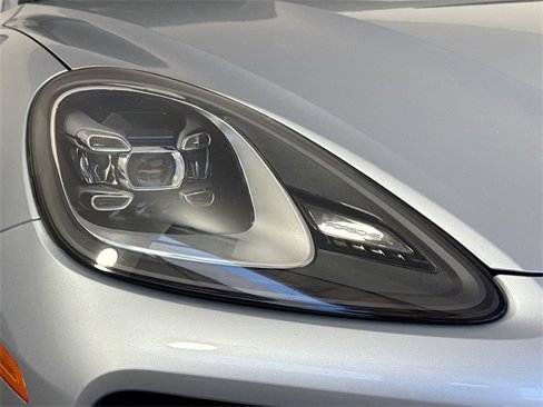 Certified 2019 Porsche Cayenne image 28