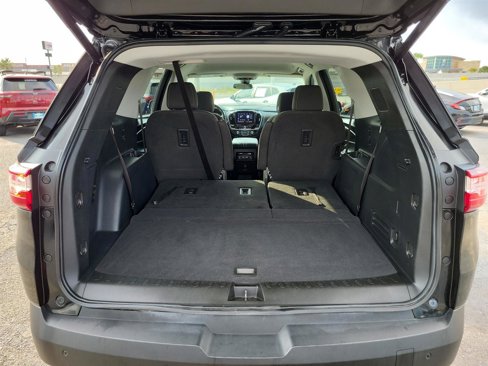 Used 2020 Chevrolet Traverse LT image 24