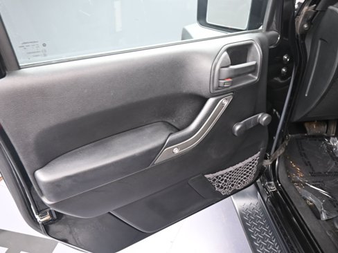 Used 2016 Jeep Wrangler Unlimited Sport w/ Trailer Tow Group image 13