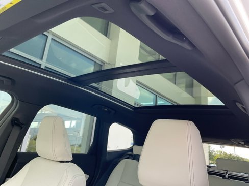 New 2026 BMW X1 xDrive28i w/ Technology Package image 21