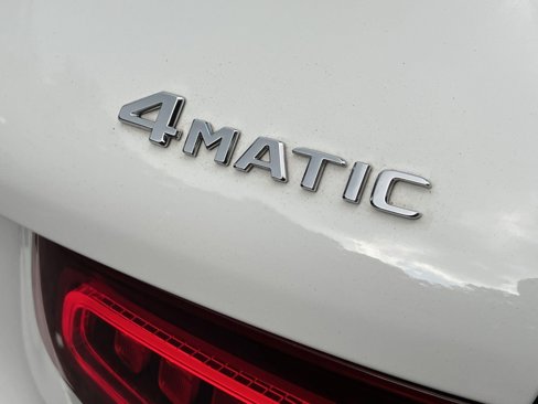 Certified 2021 Mercedes-Benz GLC 300 4MATIC image 28