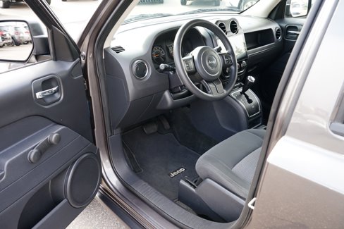 Used 2016 Jeep Patriot Sport image 13