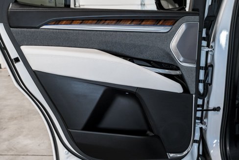 Used 2025 Cadillac Escalade Sport Platinum w/ LPO, Floor Liner Package image 26