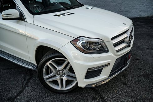 Used 2016 Mercedes-Benz GL 550 4MATIC image 7
