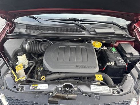Used 2020 Dodge Grand Caravan SE w/ UConnect Hands-Free Group image 15