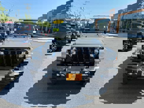 Certified 2022 Jeep Gladiator Sport image 2