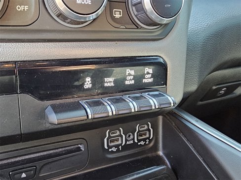 Used 2019 RAM 1500 Big Horn image 20
