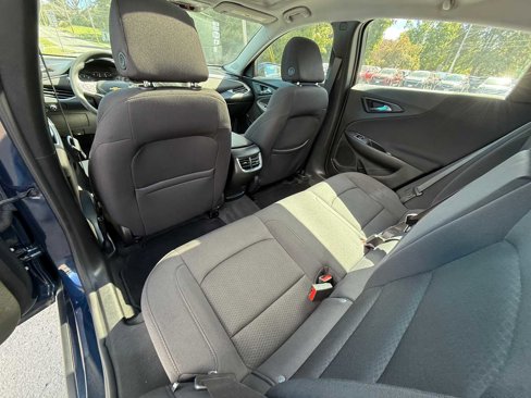Used 2022 Chevrolet Malibu LT image 22