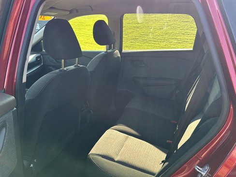 Used 2021 Nissan Rogue S image 9