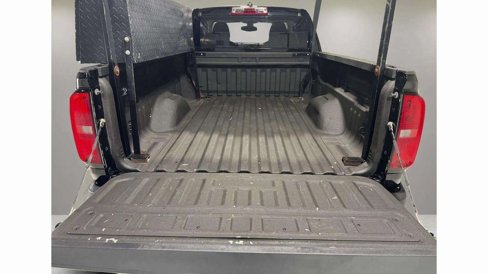 Used 2017 Chevrolet Colorado LT image 26