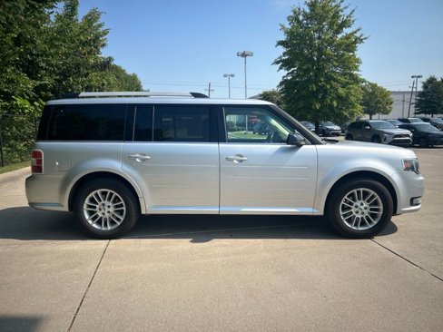 Used 2013 Ford Flex SEL image 6