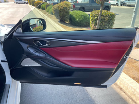 Used 2022 INFINITI Q60 Red Sport 400 w/ Carbon Fiber Package image 15