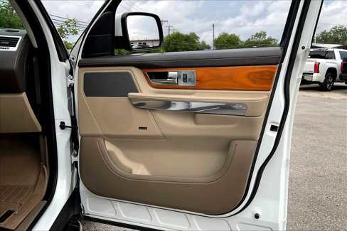 Used 2011 Land Rover Range Rover Sport HSE LUX image 22