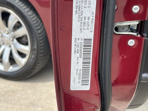 Used 2019 Chrysler 300 Limited image 47