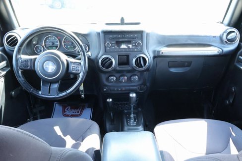 Used 2015 Jeep Wrangler Unlimited Sport w/ Connectivity Group image 4