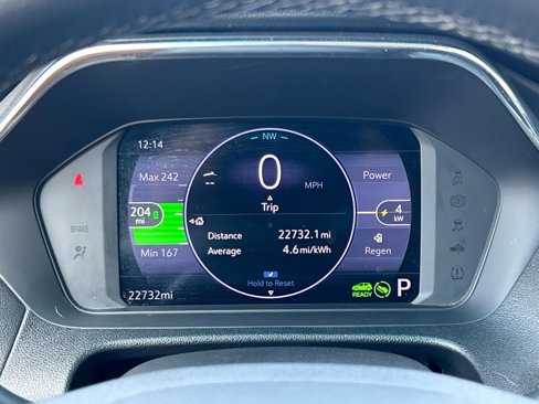 Used 2022 Chevrolet Bolt LT w/ Infotainment Package image 23