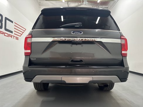 Used 2018 Ford Expedition XLT w/ Equipment Group 202A image 12